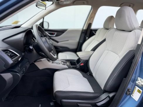 Used 2022 Subaru Forester AWD/4WD image 19