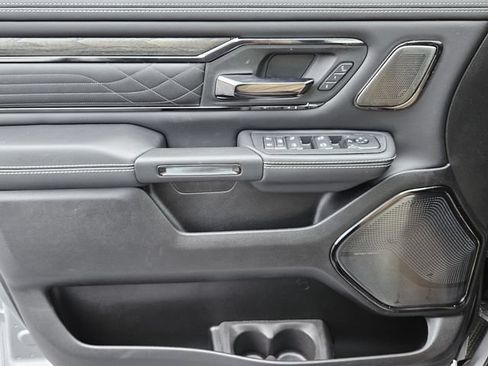 New 2025 RAM 1500 Limited AWD/4WD image 25