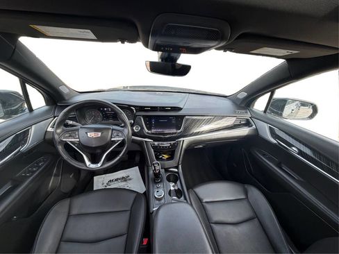 Used 2023 Cadillac XT6 Premium Luxury w/ Technology Package AWD/4WD image 26