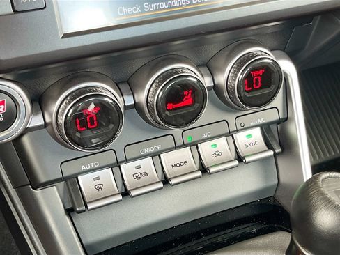 Used 2025 Toyota GR86 Premium w/ ALL Weather Mat Package (TMS) RWD image 15