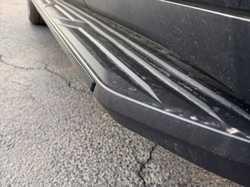 Used 2022 Chevrolet Tahoe RST w/ Sport Performance Package image 9