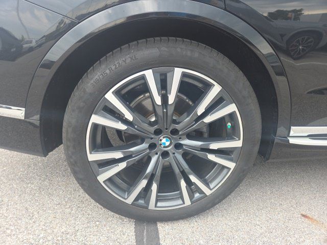 Used 2019 BMW X7 xDrive40i w/ Luxury Seating Package AWD/4WD image 8