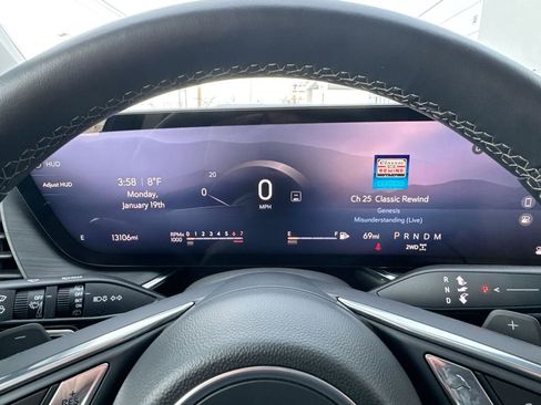 Certified 2025 Buick Envision Preferred image 11