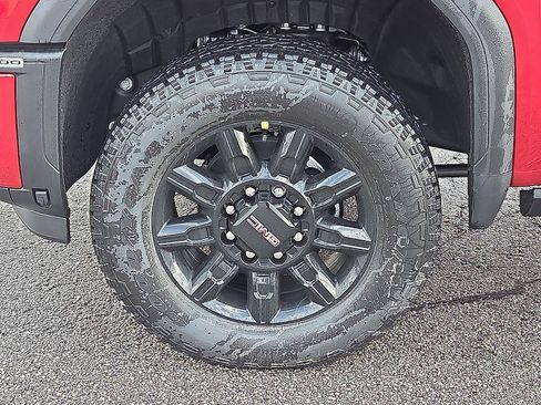 New 2026 GMC Sierra 2500 AT4 w/ AT4 Premium Plus Package image 7