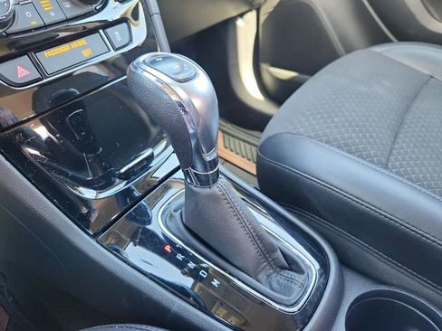 Used 2018 Buick Encore Preferred FWD image 29
