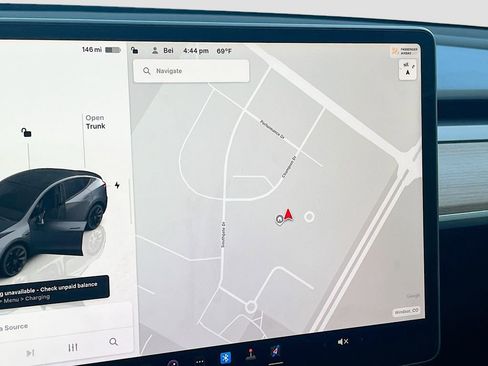 Used 2023 Tesla Model Y Long Range image 11