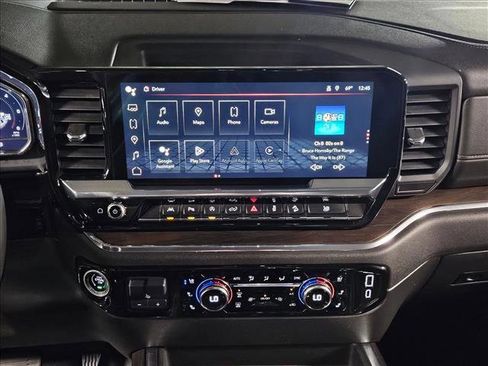 Used 2024 GMC Sierra 1500 SLT image 13