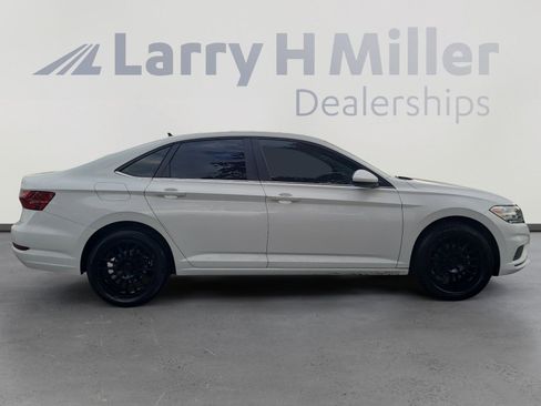 Used 2020 Volkswagen Jetta S w/ Driver Assistance Package image 6