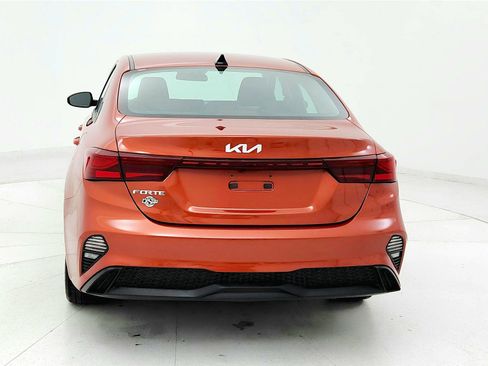 Used 2023 Kia Forte LXS image 4