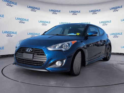Used 2015 Hyundai Veloster Turbo image 11