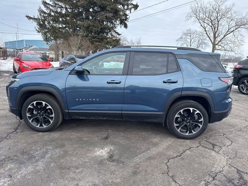 Used 2025 Chevrolet Equinox LT w/ Safety and Technology Package image 13