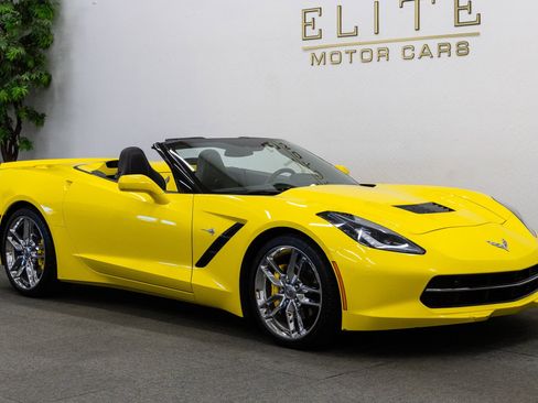 Used 2016 Chevrolet Corvette Stingray Convertible w/ 3LT Preferred Equipment Group image 8