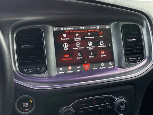Used 2018 Dodge Charger R/T RWD image 16