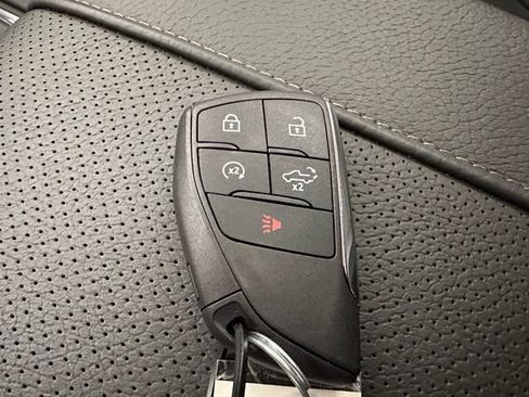 Used 2026 GMC Sierra 1500 Denali AWD/4WD image 31