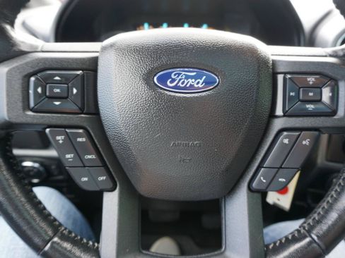 Used 2018 Ford F150 XLT w/ Equipment Group 302A Luxury AWD/4WD image 18