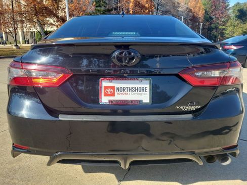 Certified 2024 Toyota Camry SE image 5