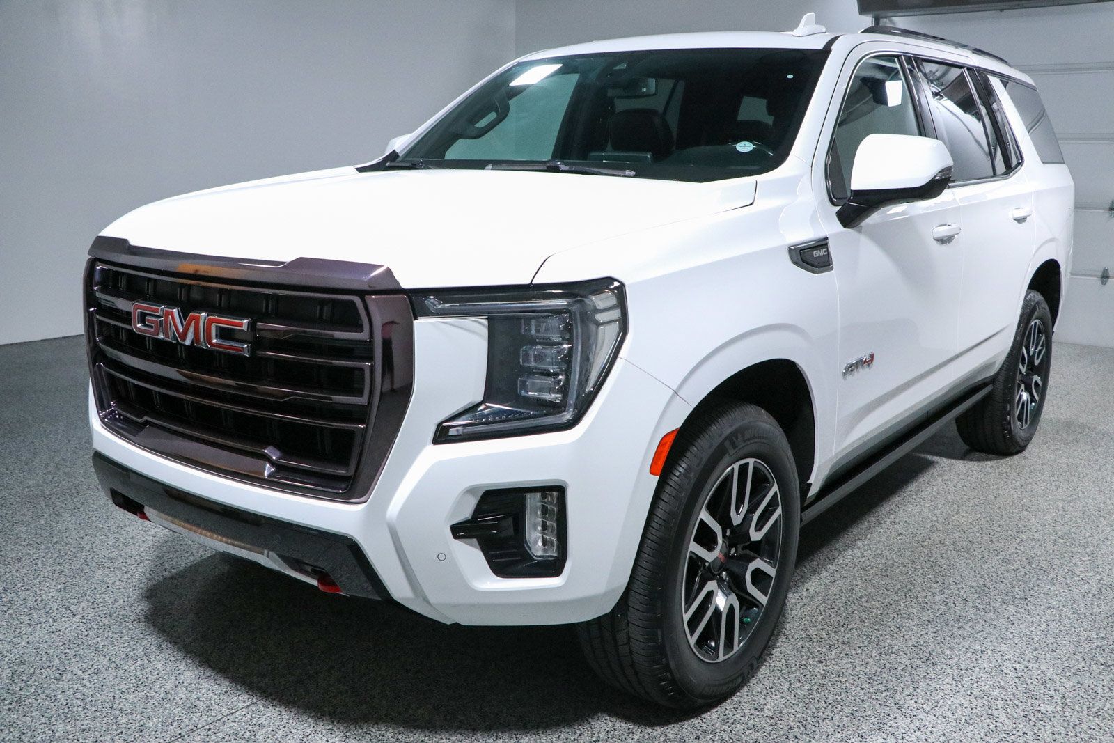 Used 2022 GMC Yukon AT4 AWD/4WD image 37