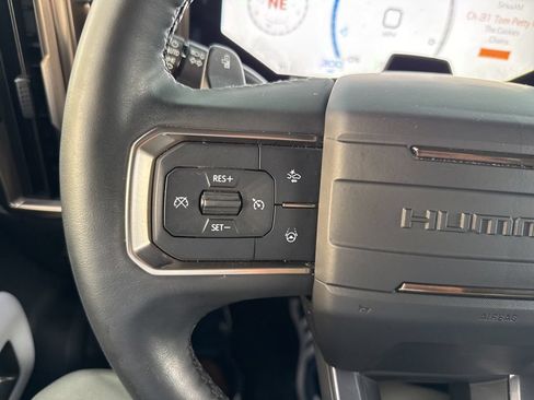 Used 2025 GMC Hummer EV 3X w/ LPO, Dark Essentials Package AWD/4WD image 43
