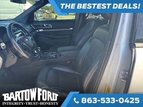 Used 2019 Ford Explorer Limited image 9
