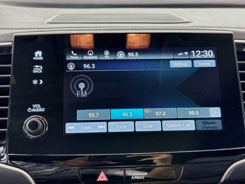 Used 2019 Honda Pilot Touring image 15