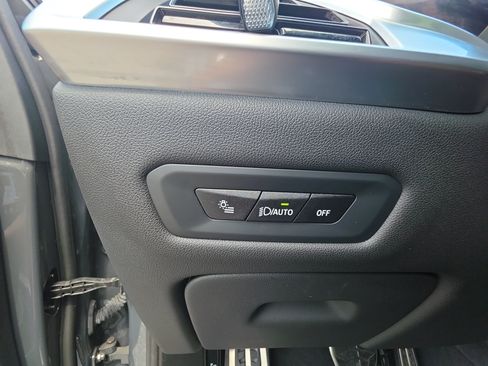 Used 2025 BMW X5 M60i AWD/4WD image 28