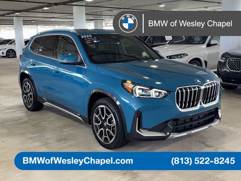 Used 2025 BMW X1 xDrive28i AWD/4WD image 1
