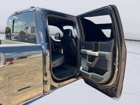 Used 2022 Ford F250 Lariat AWD/4WD image 19