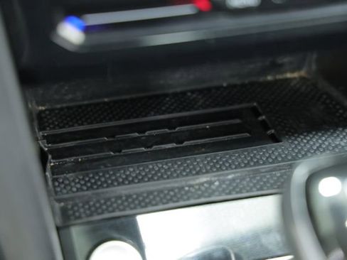 New 2025 Volkswagen Taos SE image 21