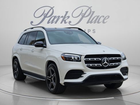 Used 2022 Mercedes-Benz GLS 450 4MATIC image 7