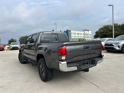 Used 2021 Toyota Tacoma SR5 RWD image 6