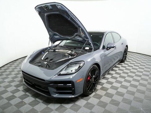New 2026 Porsche Panamera GTS image 35