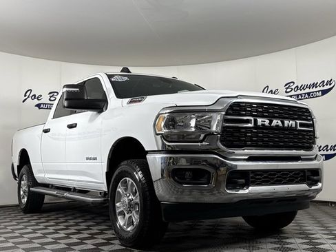 Used 2024 RAM 2500 Big Horn w/ Bed Utility Group image 5