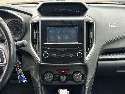 Used 2019 Subaru Crosstrek 2.0i Premium image 21