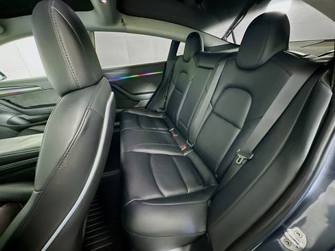 Used 2022 Tesla Model 3 Performance AWD/4WD image 26
