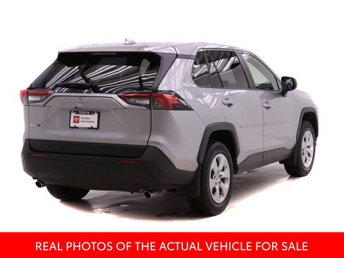 Certified 2022 Toyota RAV4 LE image 2
