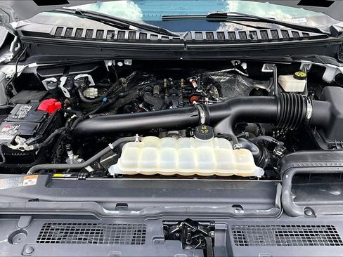 Used 2023 Ford Expedition Limited AWD/4WD image 30