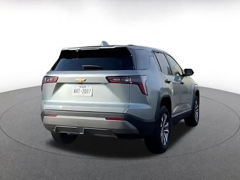 Used 2025 Chevrolet Equinox LT image 11