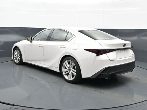 Used 2023 Lexus IS 300 w/ Comfort Package RWD image 5