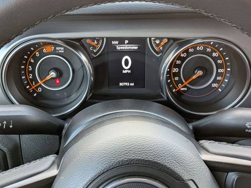 Used 2023 Jeep Wrangler Sport AWD/4WD image 23