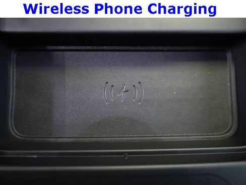 Used 2023 Land Rover Defender 110 75th Limited Edition image 29