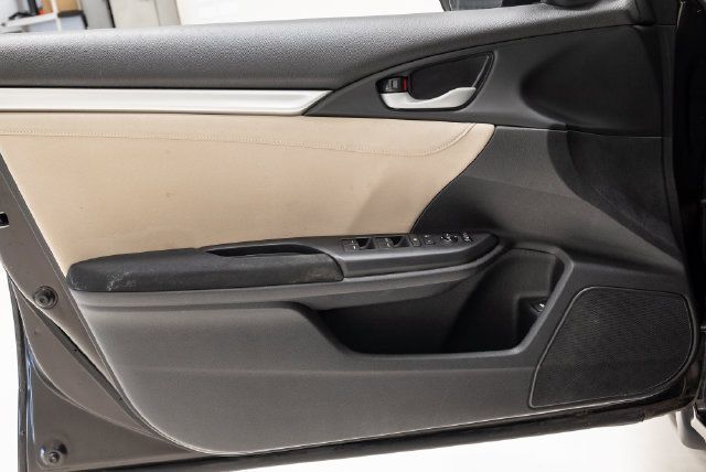 Used 2018 Honda Civic EX image 7