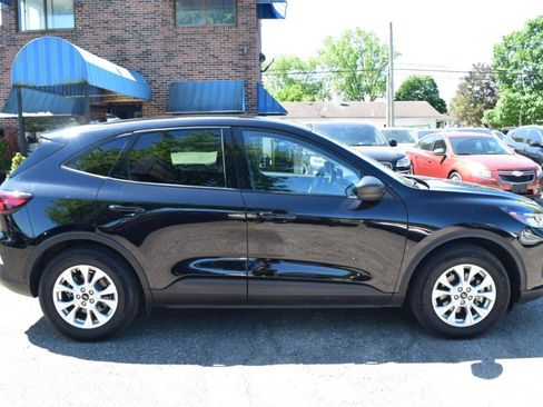 Used 2025 Ford Escape Active FWD image 5
