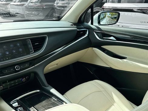 Used 2023 Buick Enclave Essence w/ Experience Buick Package image 24