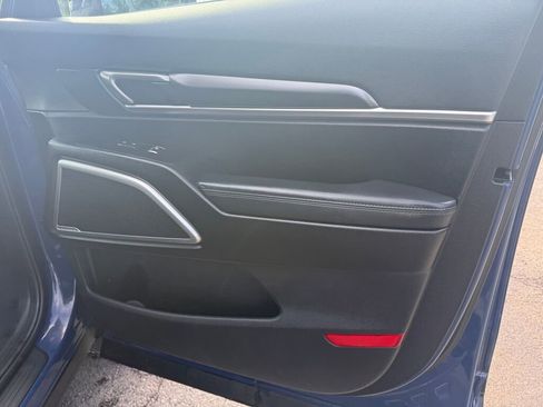 Used 2024 Kia Telluride S w/ S Sunroof Package image 32