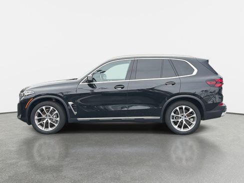 Used 2025 BMW X5 xDrive40i w/ Premium Essential Package AWD/4WD image 6