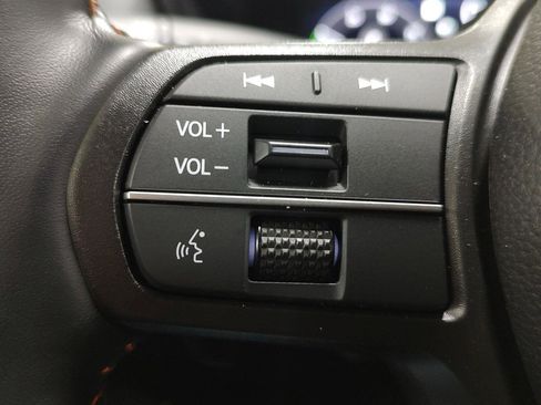 Used 2026 Honda CR-V Sport-L image 17