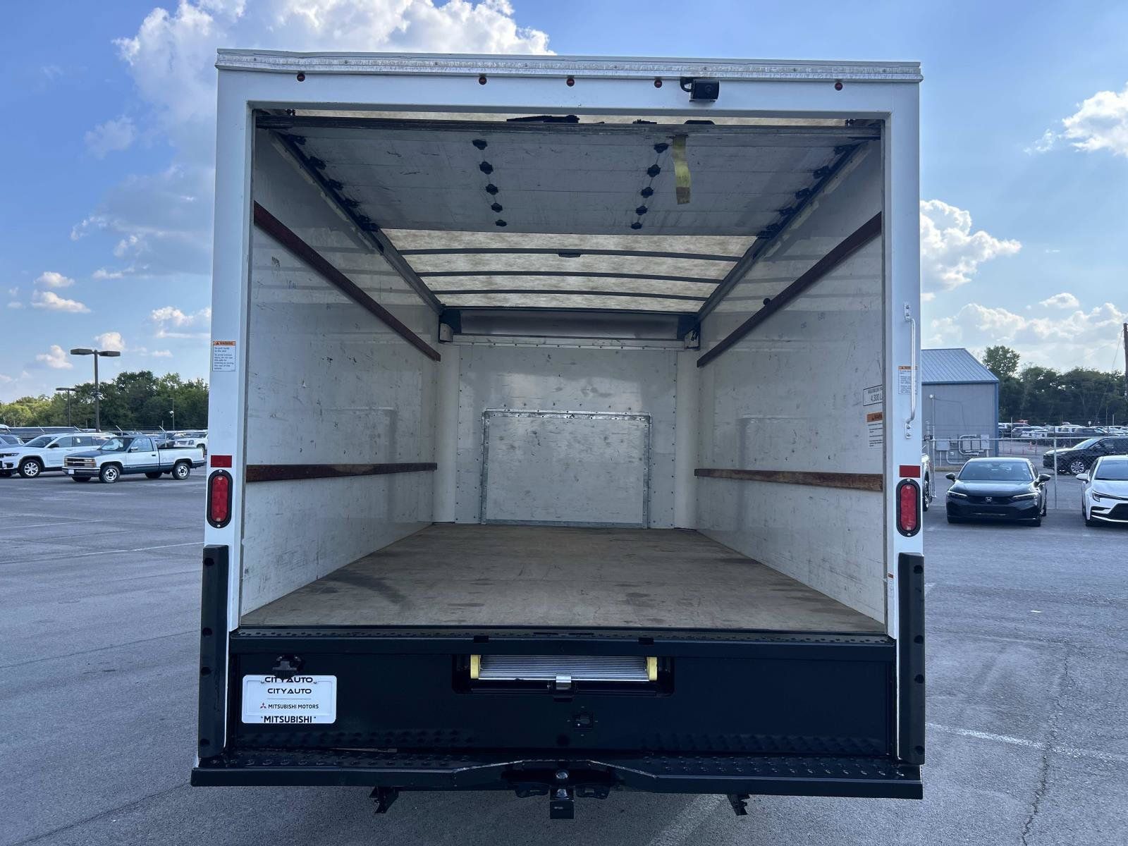 Used 2022 Ford E-350 and Econoline 350 Super Duty RWD image 19