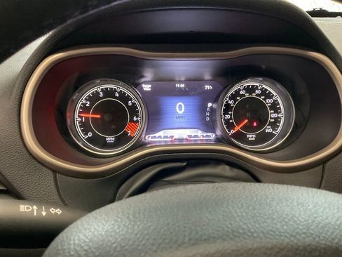 Used 2015 Jeep Cherokee Limited image 14