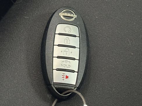 Used 2025 Nissan Altima 2.5 SV FWD image 24