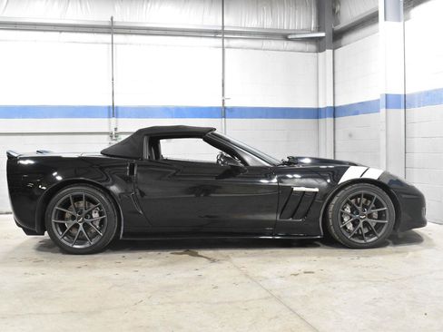 Used 2010 Chevrolet Corvette Grand Sport w/ Preferred Equipment Group RWD image 19